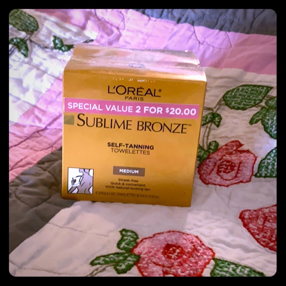L’Oréal self tanning towelettes 2 pack